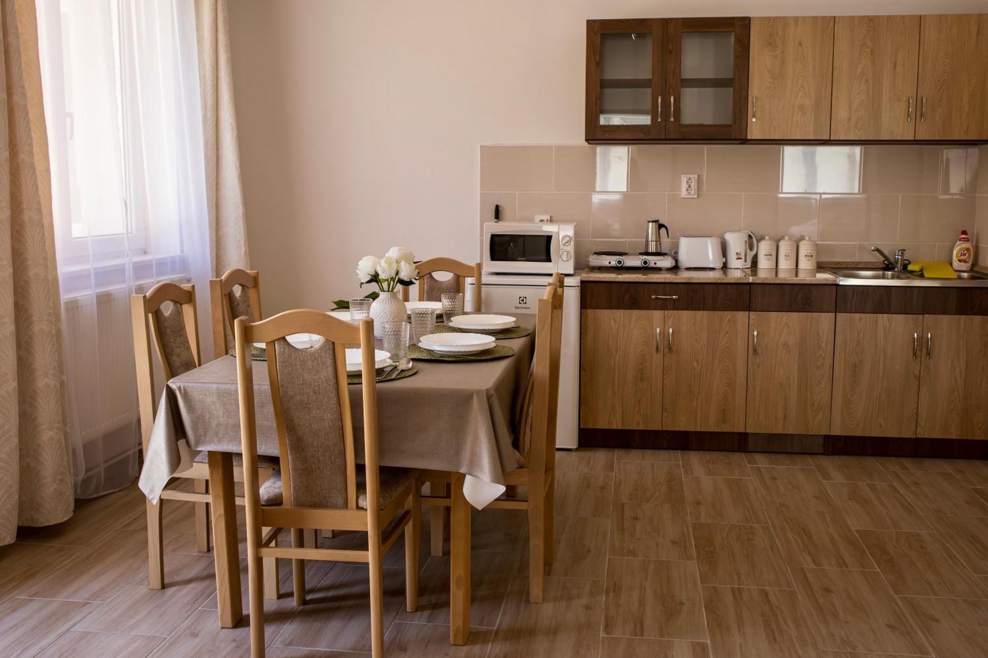 Izisz Apartman Matraterenye Экстерьер фото