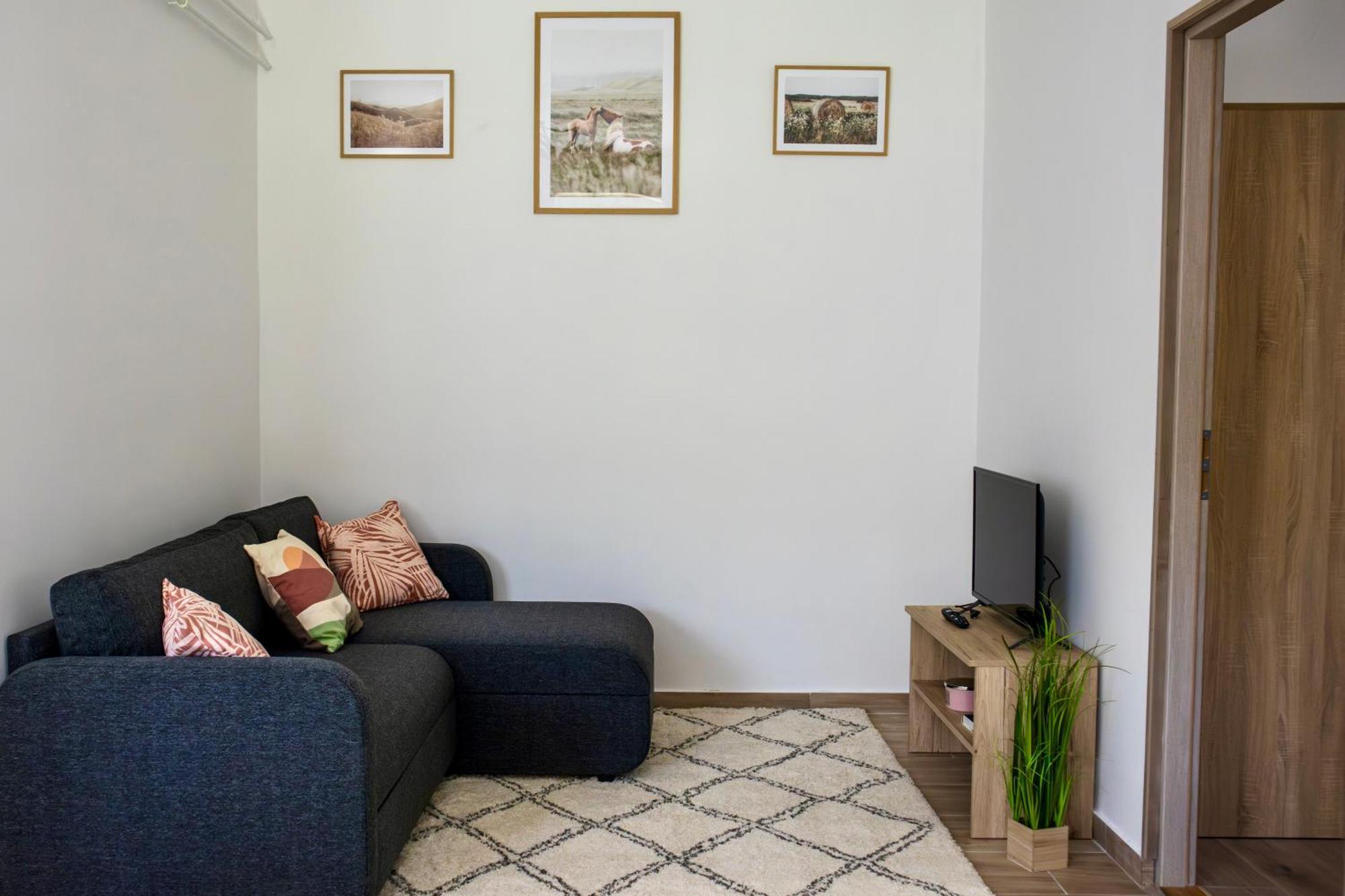 Izisz Apartman Matraterenye Экстерьер фото