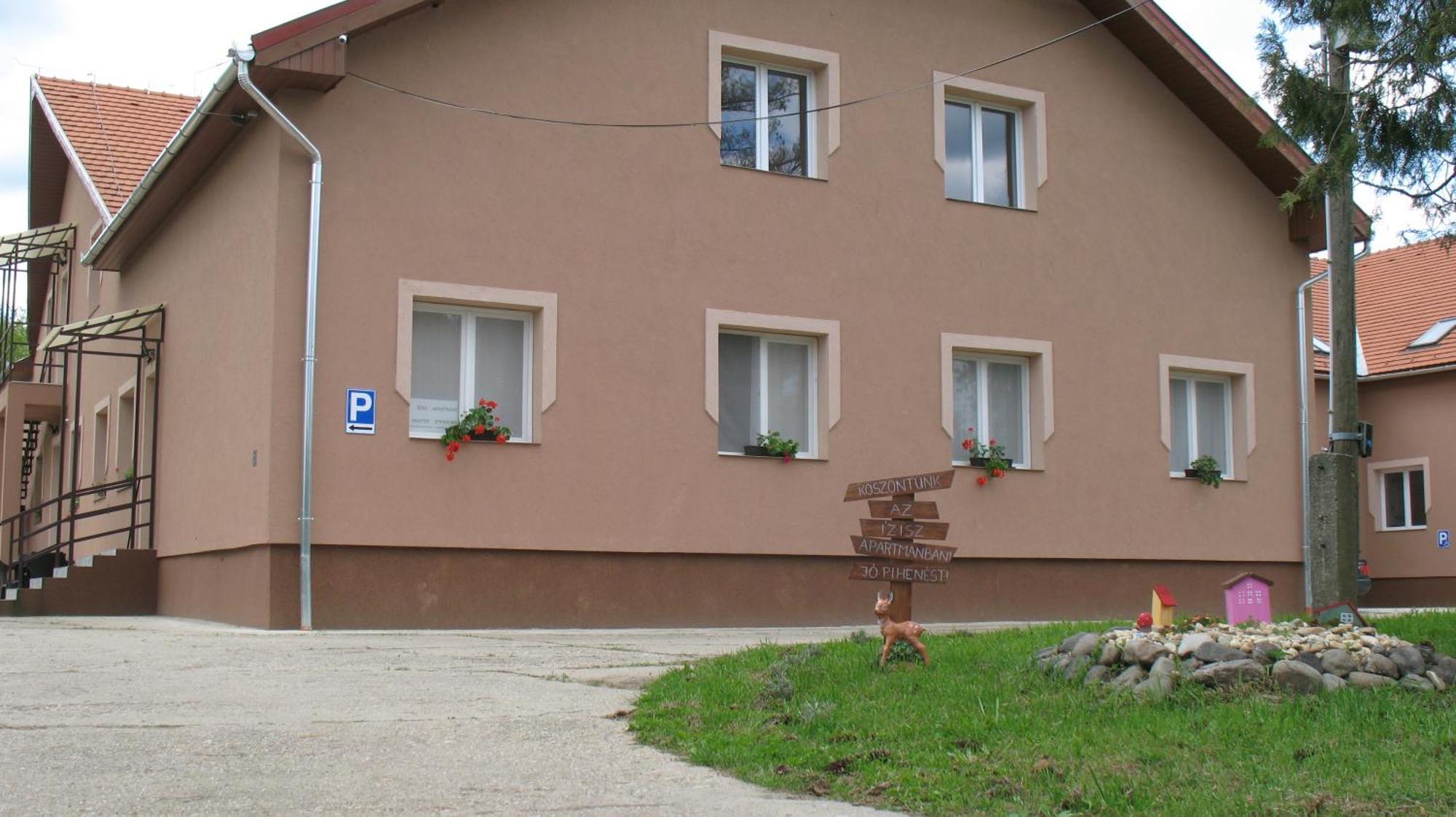 Izisz Apartman Matraterenye Экстерьер фото